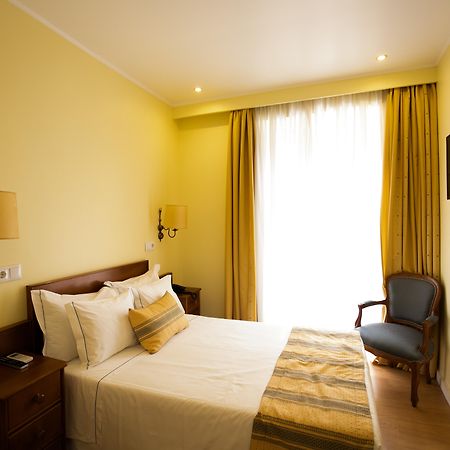 เรซิเดนเชียล ฟลอเรสเซนเต Hotel ลิสบอน ภายนอก รูปภาพ