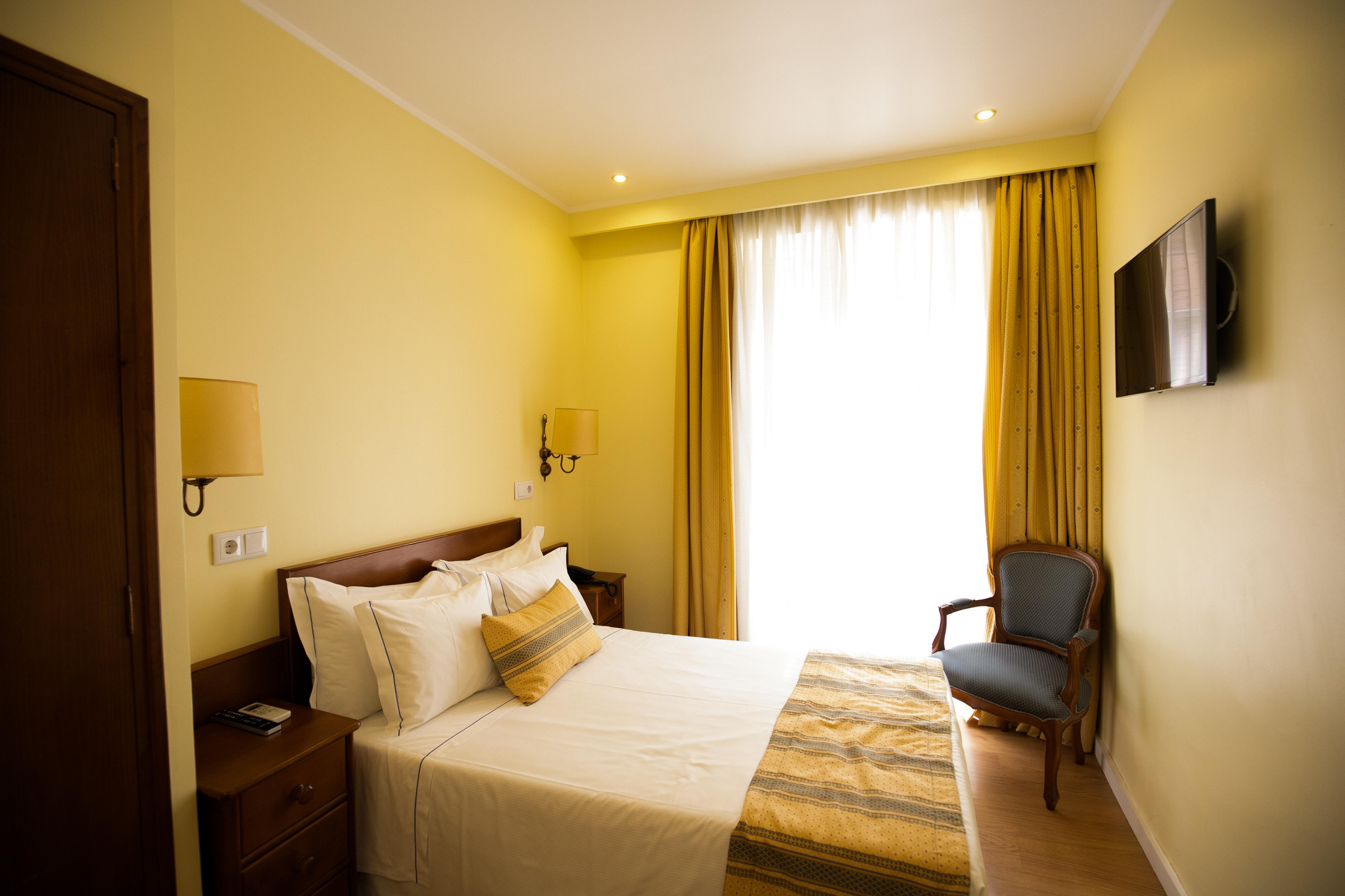 เรซิเดนเชียล ฟลอเรสเซนเต Hotel ลิสบอน ภายนอก รูปภาพ