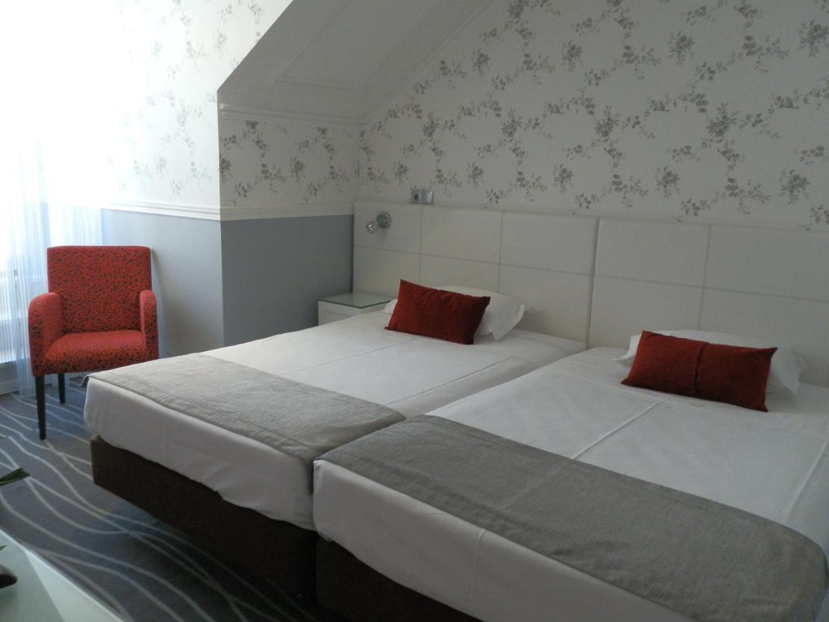 เรซิเดนเชียล ฟลอเรสเซนเต Hotel ลิสบอน ภายนอก รูปภาพ